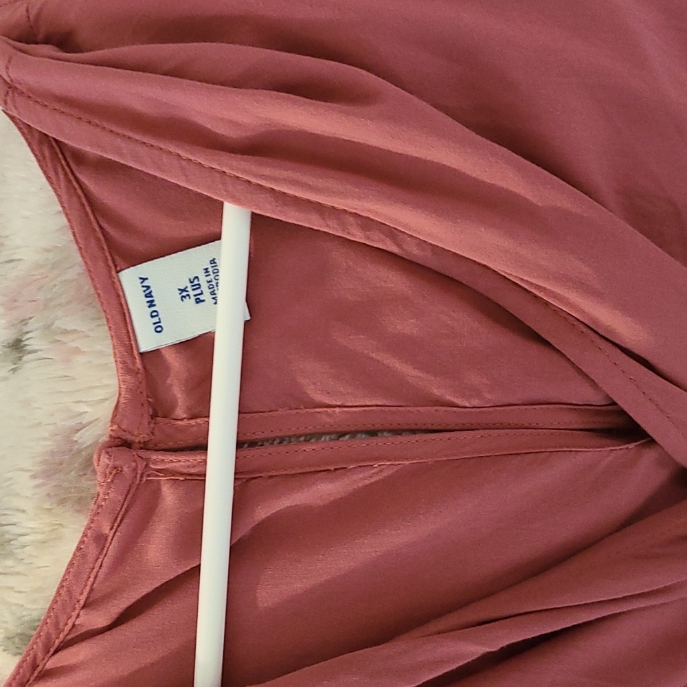 Rose Colored Romper - Picture 3 of 4